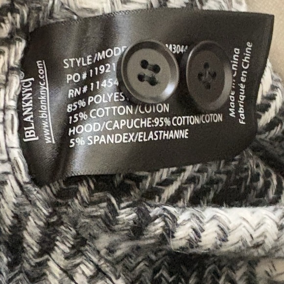 BLANKNYC Hooded Shirt Jacket Small Black White Plaid Flannel Button Front - Picture 8 of 12
